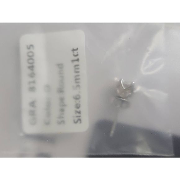 2cwt vvs1 color D 6.5mm Round moissonite diamond studs W certificates - Picture 9 of 17
